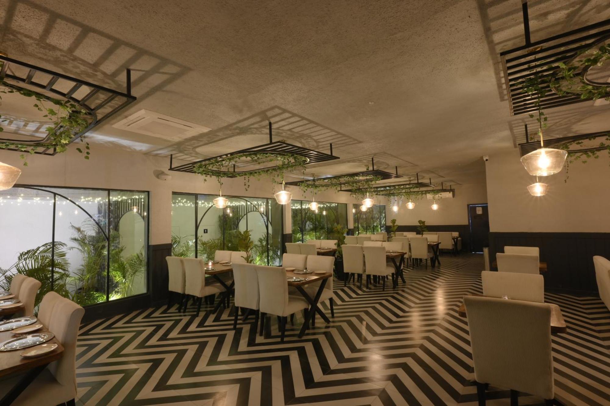 Vintclub Resort Lucknow Ngoại thất bức ảnh