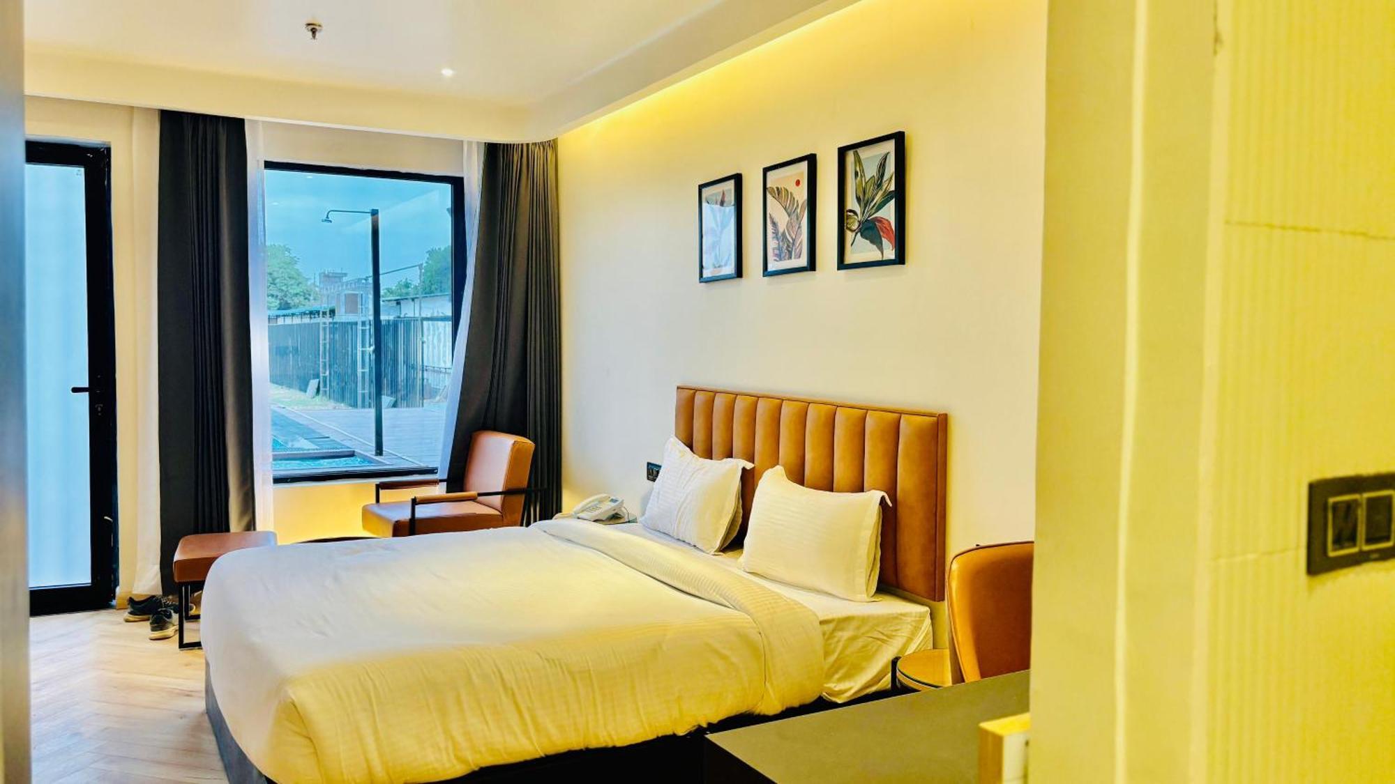 Vintclub Resort Lucknow Ngoại thất bức ảnh
