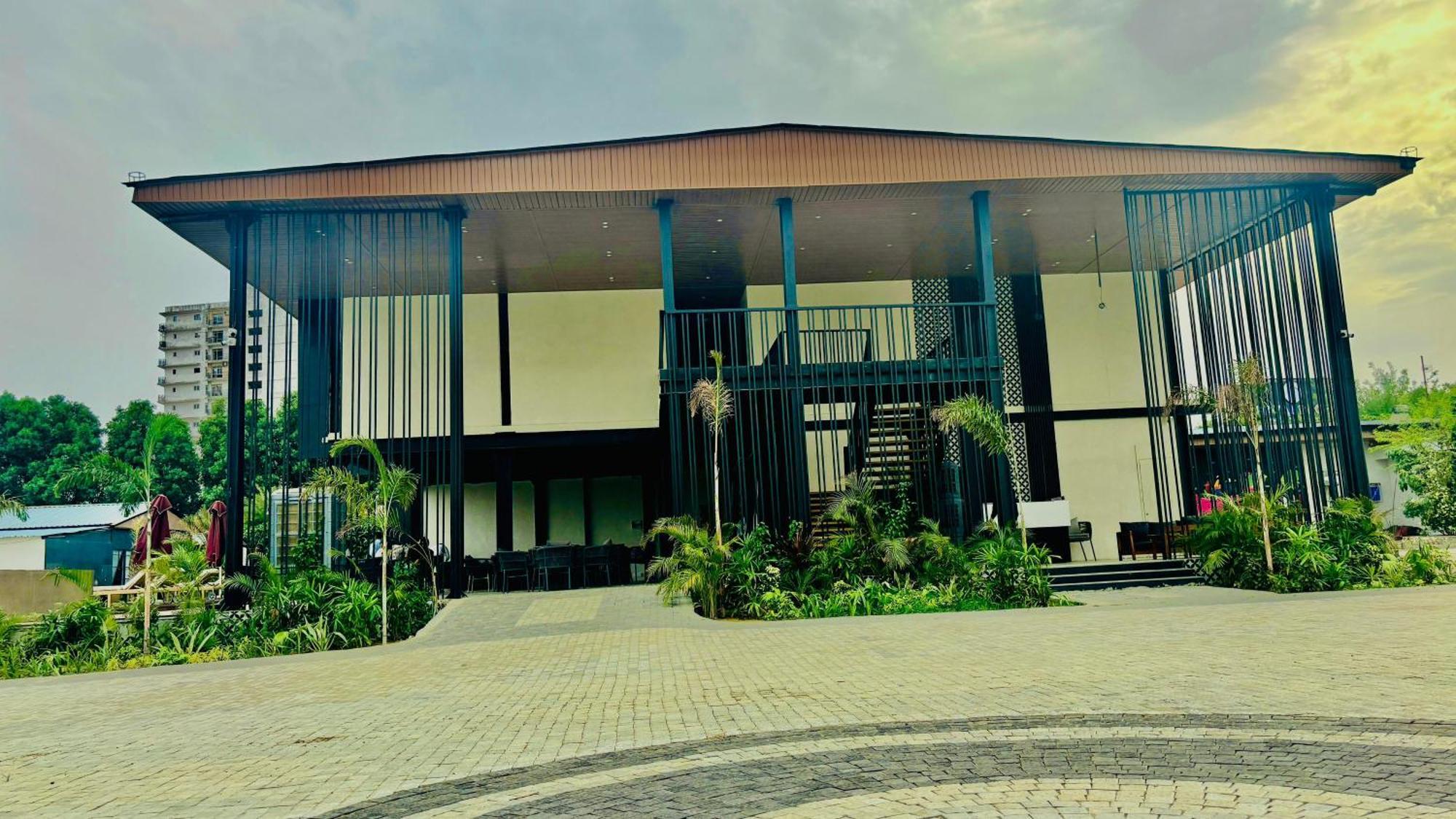 Vintclub Resort Lucknow Ngoại thất bức ảnh