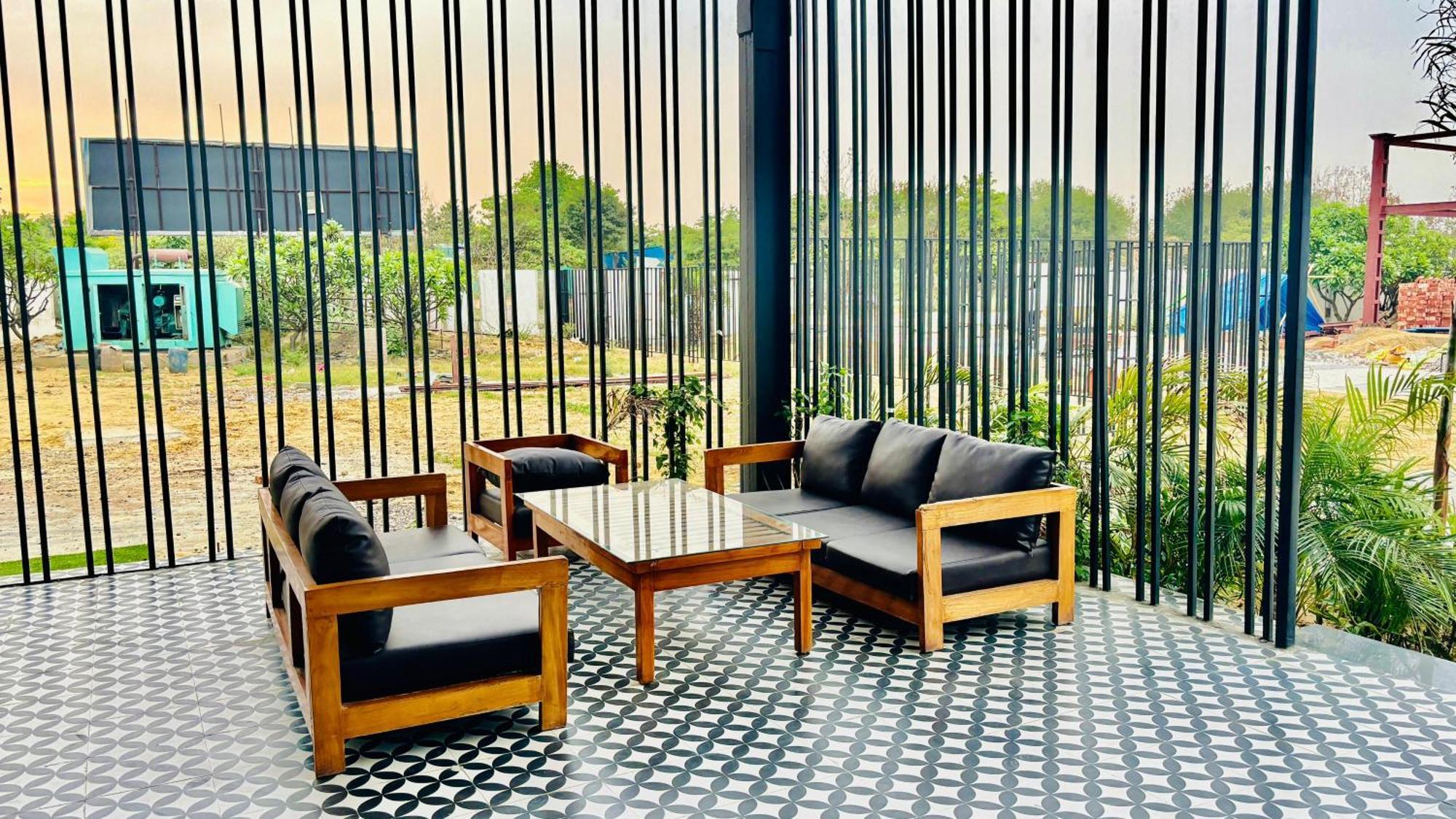 Vintclub Resort Lucknow Ngoại thất bức ảnh